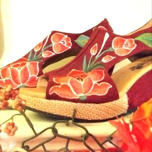 Hikal Bolom Burgundy sandals#827